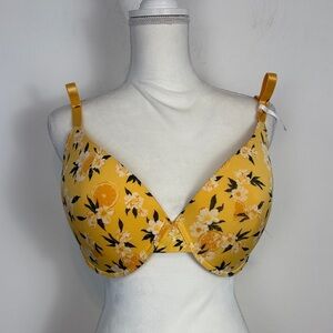 FRENCH AFFAIR Contour Full Figure T-Shirt Bra. Size 40DD. NWT. Floral Print.